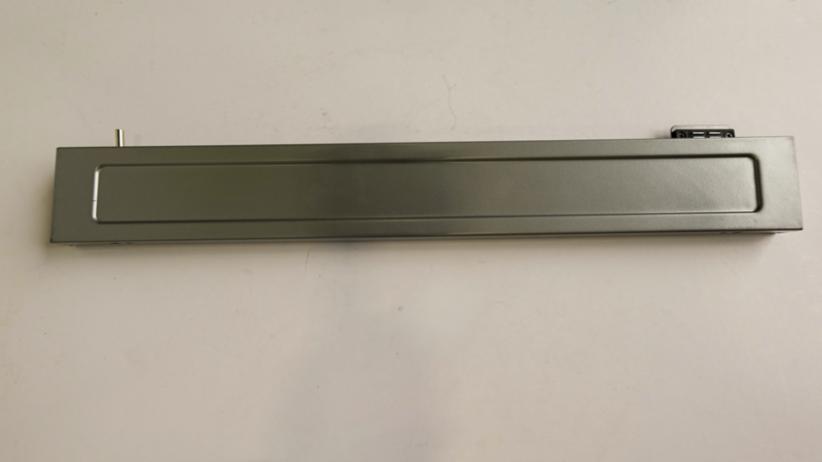 Dwarsbalk vooraan Kaduva Inox