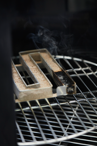 Cold smoke generator M-shape